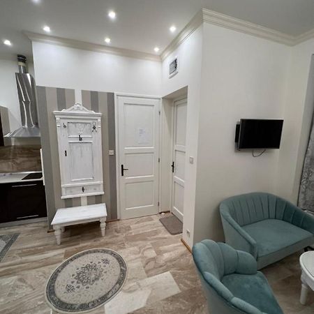 Kalitka Apartman エゲル エクステリア 写真